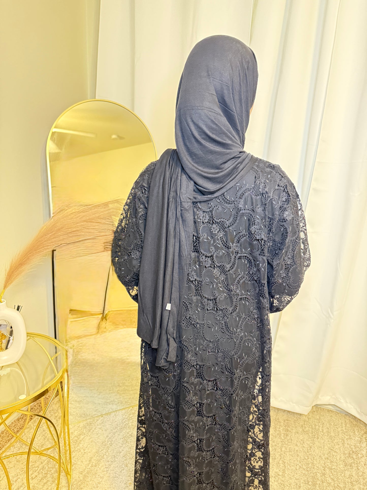 Layl Abaya